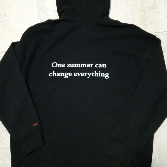 Levis Stranger Thing's Hoodie mens size medium - Picture 2 of 4